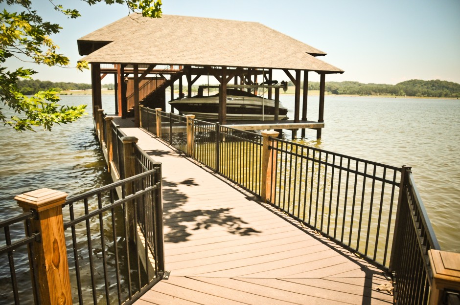 dock builders and boat lift service, shoreline